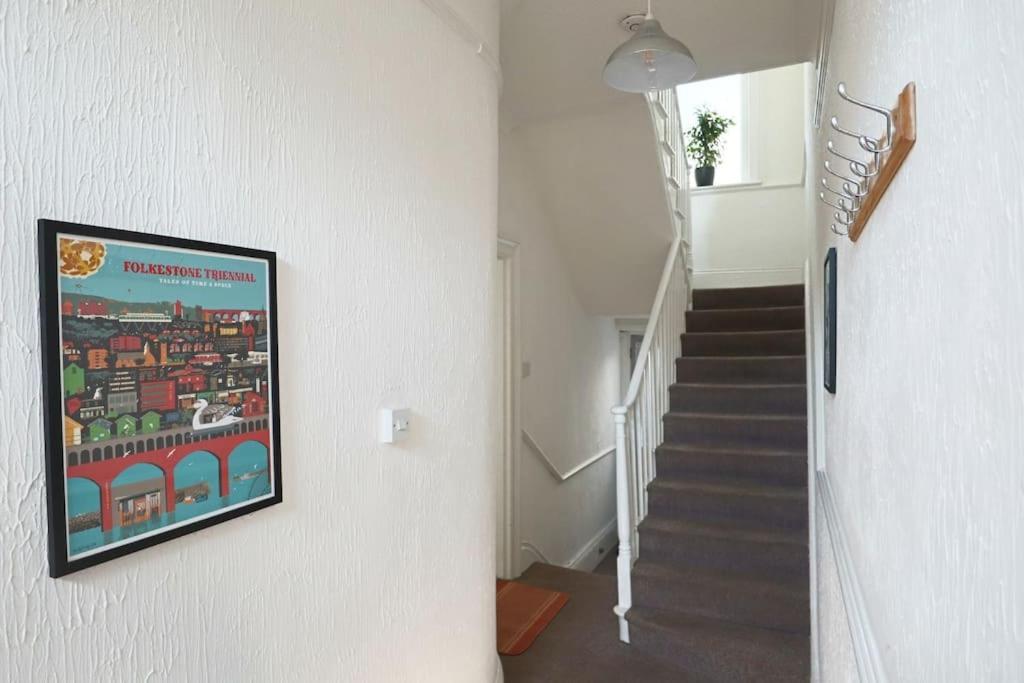 4 Bed Home 3 Mins From Harbour + Sandy Beach Folkestone Exterior foto